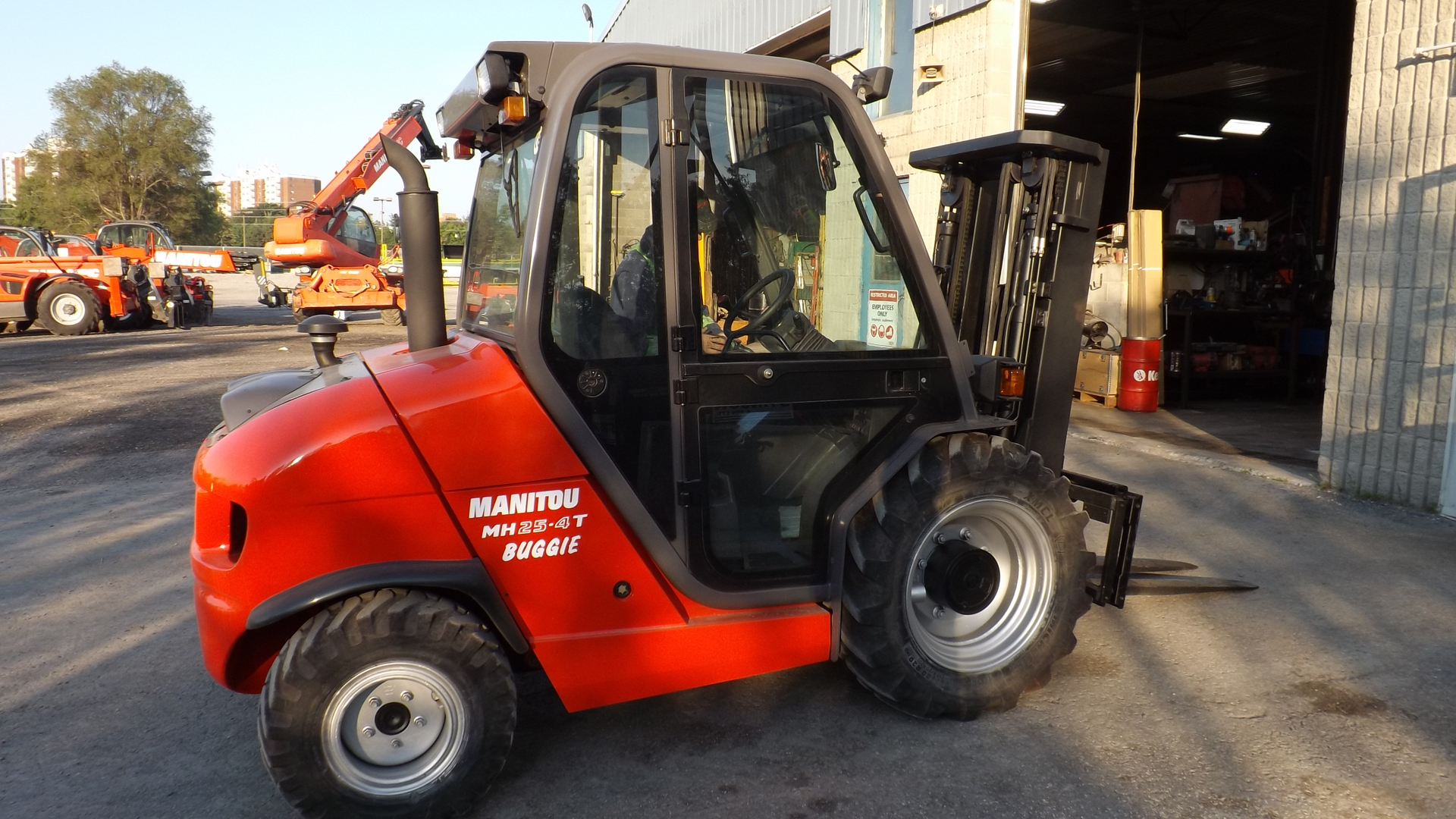 MANITOU MH25-4T | 2016 | 11885 | Forklift Dépôt